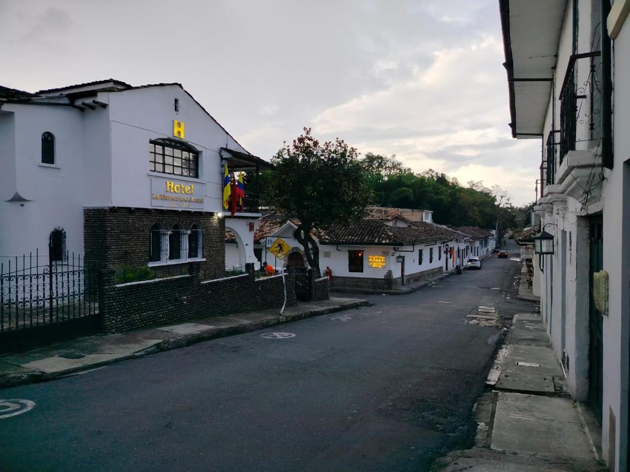 Hotel La Herreria Colonial Popayan Esterno foto